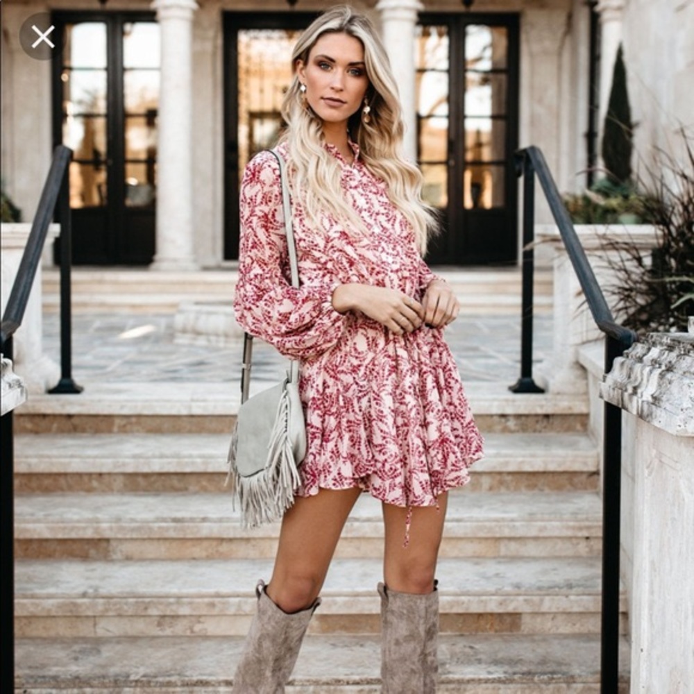 Grapevine adjustable balloon sleeve dress